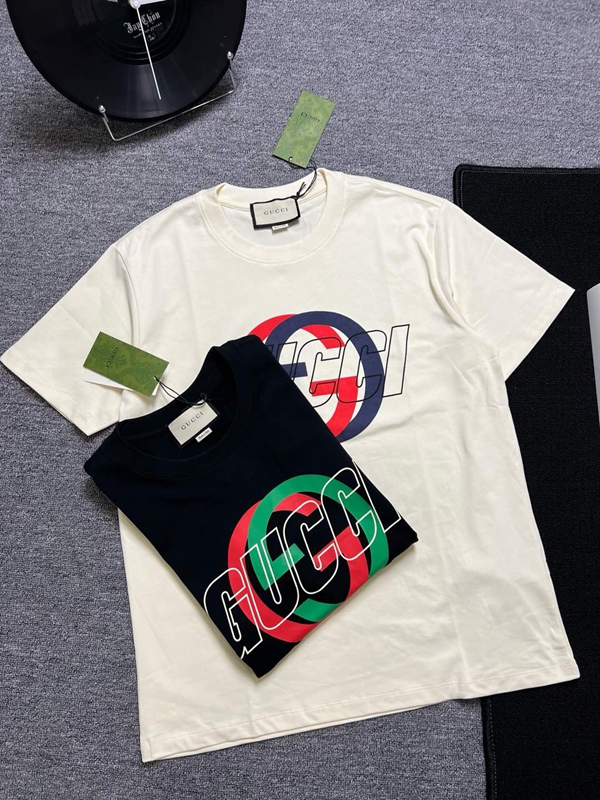 ブランドTシャツ正面デザイン